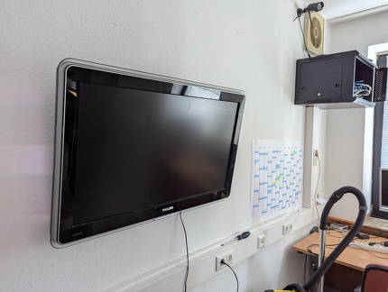 PXL 20250328 142354088