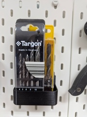 PXL 20250215 194634951