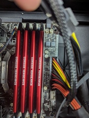 PXL 20250823 182951524