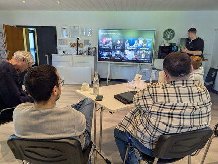 PXL 20250426 090544432