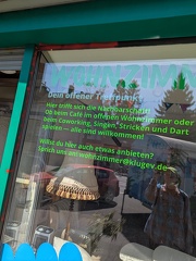 PXL 20250412 112341144